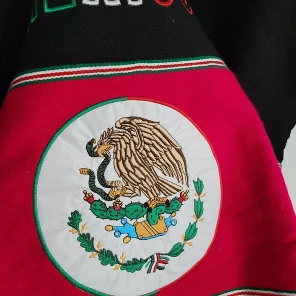 Mexican  Embroidered Jorongo Gabán Con Escudo Bordado Unisex - Picture 4 of 5
